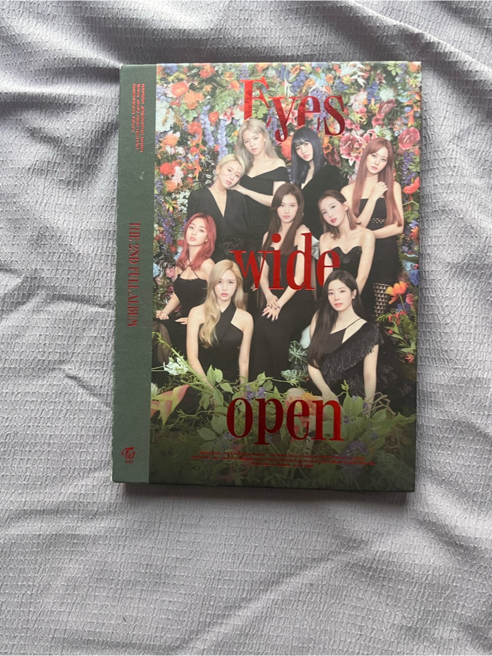 TWICE Eyes Wide Open Photo Album w CD